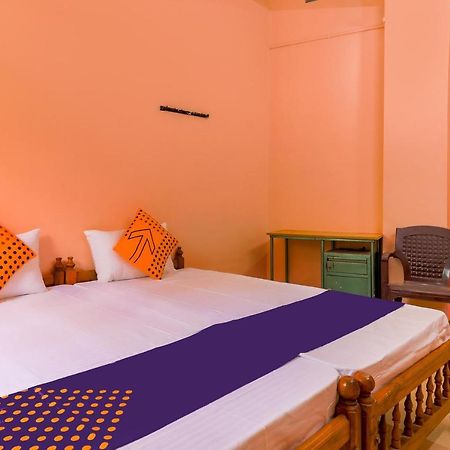 Oyo New Mubarak Tourist Home Panmana ภายนอก รูปภาพ