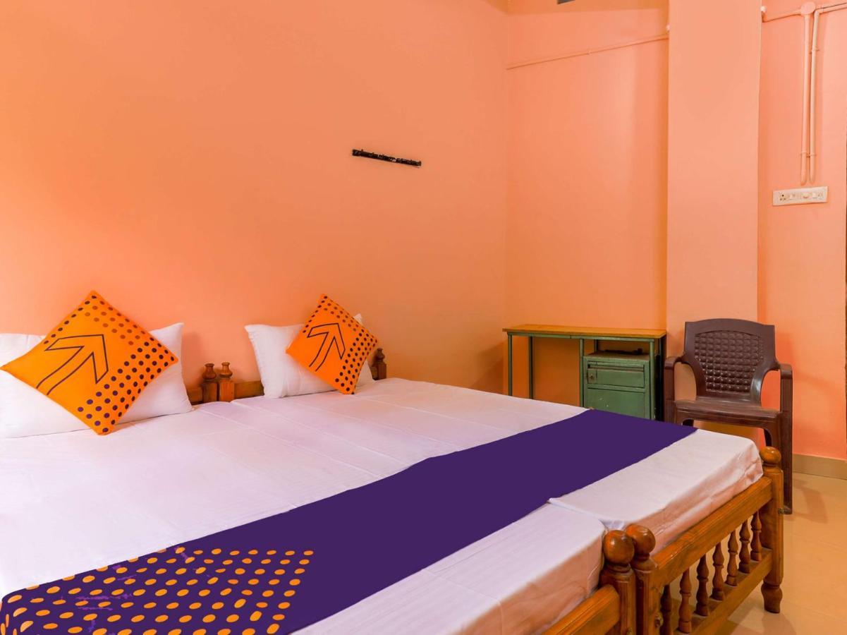 Oyo New Mubarak Tourist Home Panmana ภายนอก รูปภาพ
